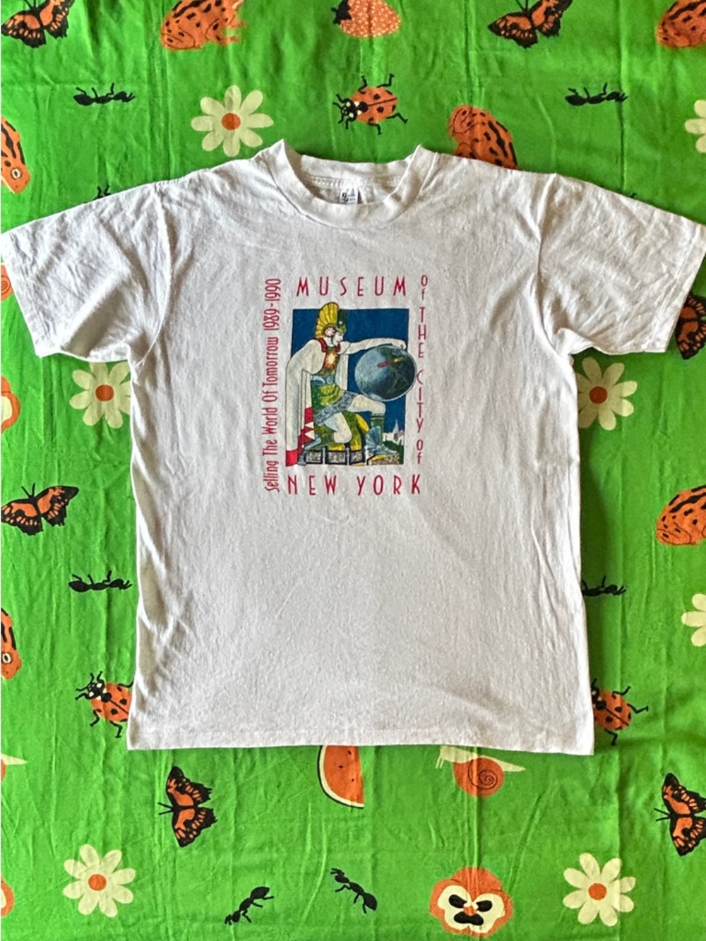 Vintage 90s NYC Museum Tee - Picture 2 of 4